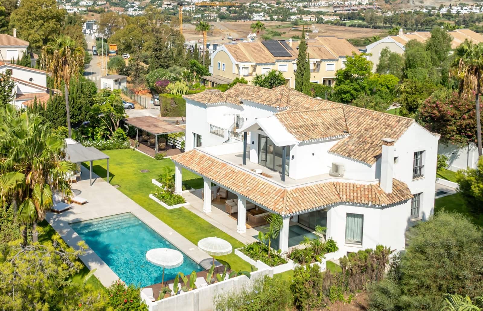5 bedroom Villa for sale in Atalaya-Isdabe with pool garage - € 3,495,000 (Ref: 9344593)