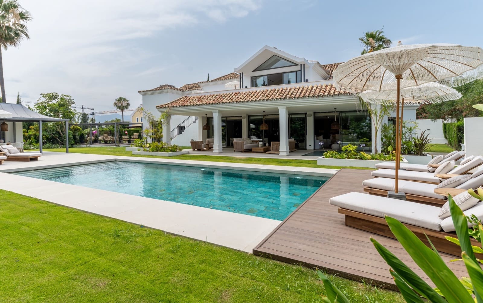 5 bedroom Villa for sale in Atalaya-Isdabe with pool garage - € 3,495,000 (Ref: 9344593)