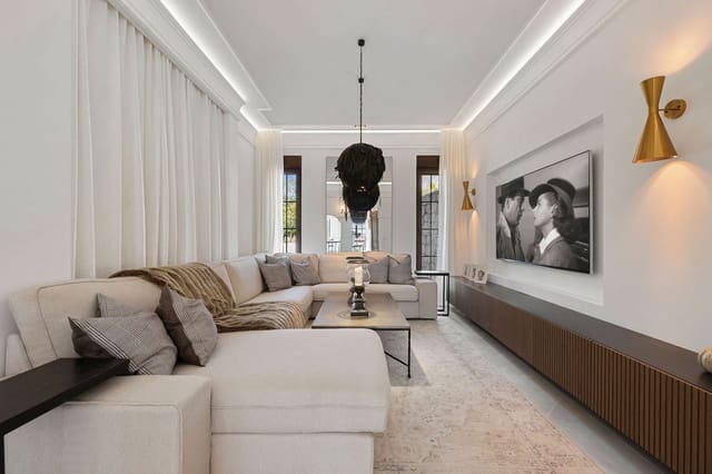 4 soveværelse Villa til salg i El Madroñal, Benahavís med swimmingpool garage - € 4.500.000 (Ref: 9353346)