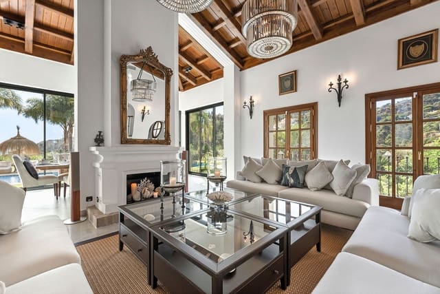 4 soveværelse Villa til salg i El Madroñal, Benahavís med swimmingpool garage - € 4.500.000 (Ref: 9353346)