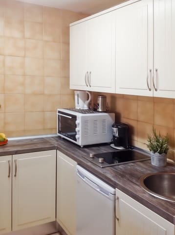 1 soverom Leilighet til salgs i Benalmádena med svømmebasseng garasje - € 310 000 (Ref: 9367219)