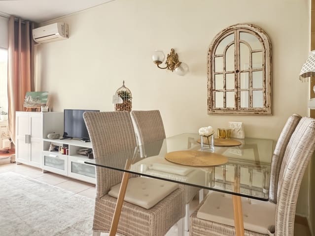 1 soverom Leilighet til salgs i Benalmádena med svømmebasseng garasje - € 310 000 (Ref: 9367219)