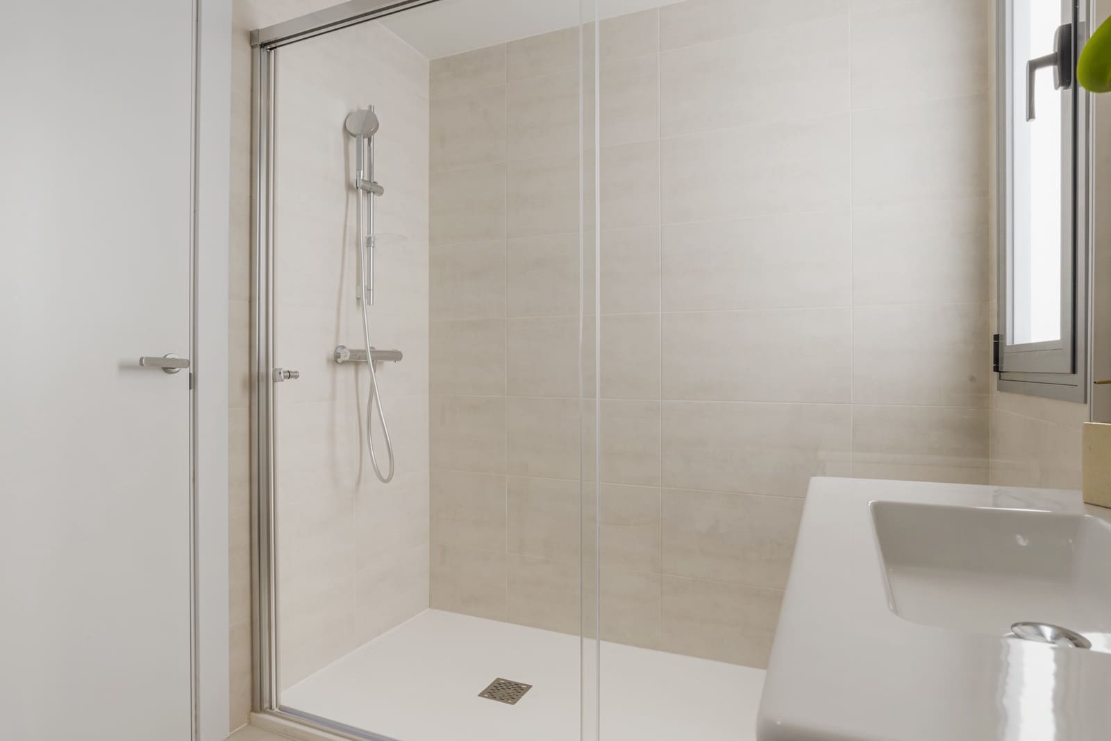 2 soveværelse Penthouse til salg i New Golden Mile med swimmingpool garage - € 495.000 (Ref: 9367221)