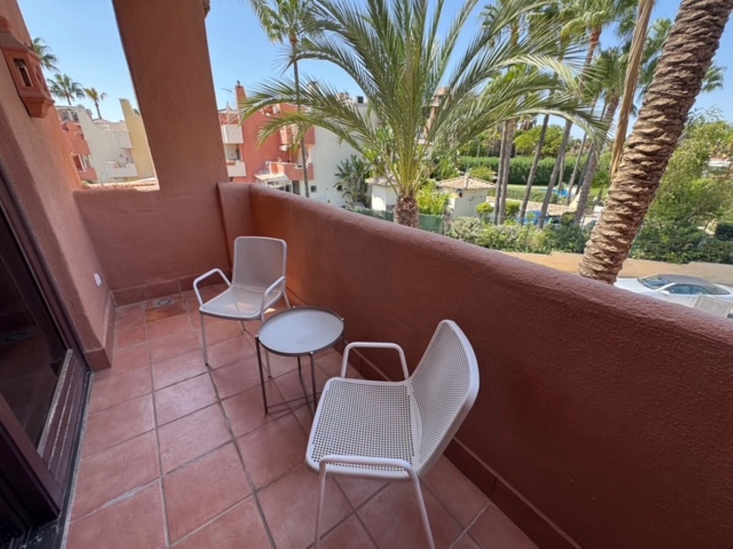 2 bedroom Apartment for sale in Estepona with pool garage - € 585,000 (Ref: 9367222)