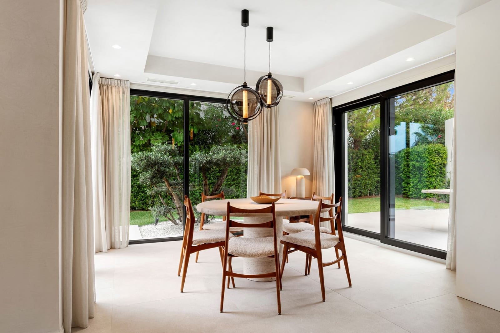 Chalet de 4 habitaciones en Benahavís en venta con piscina garaje - 3.450.000 € (Ref: 9378894)