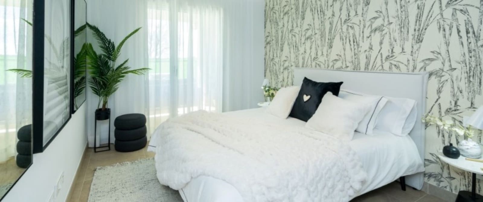 2 bedroom Apartment for sale in Estepona with pool garage - € 360,000 (Ref: 9382512)