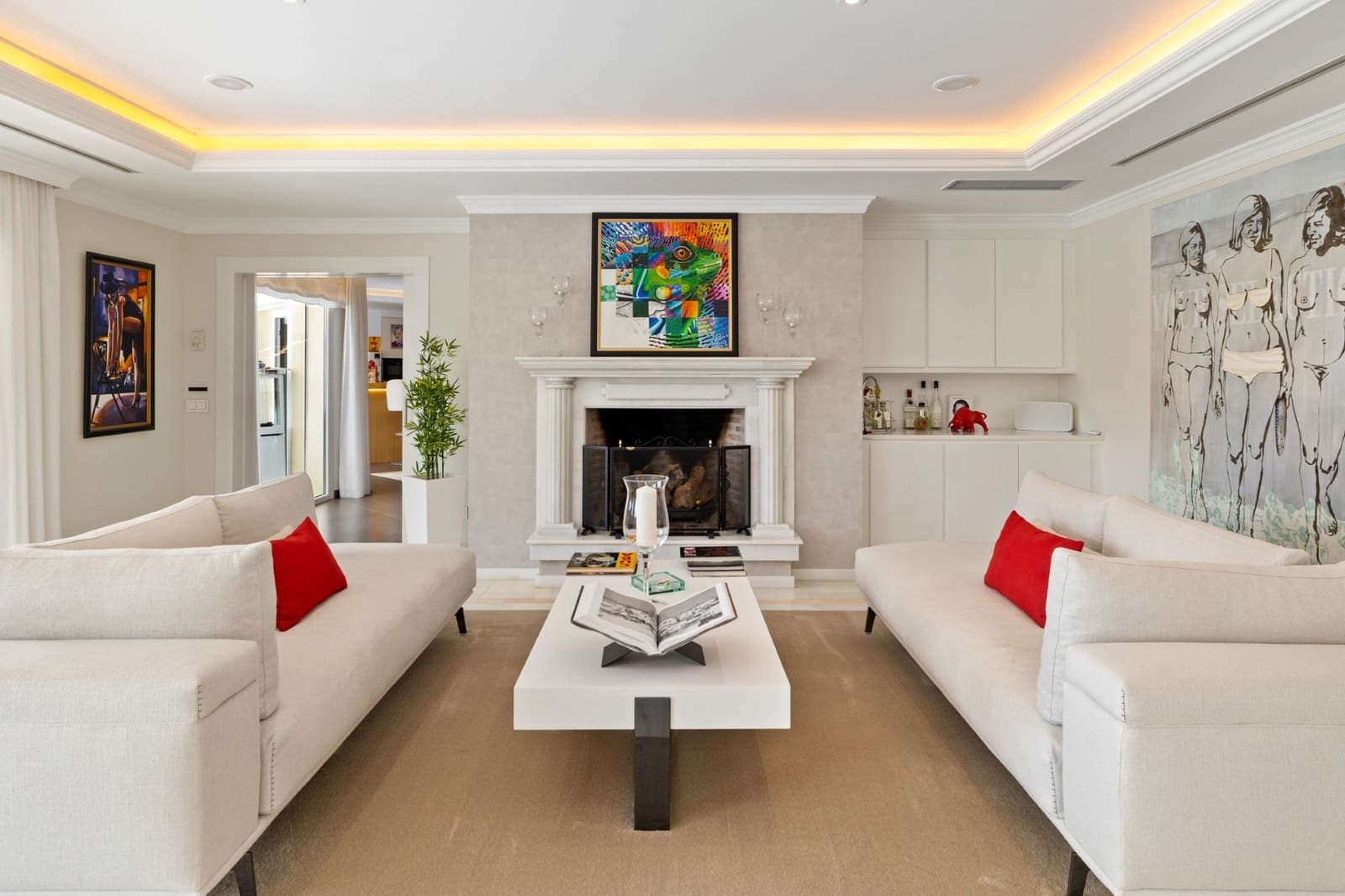 6 soverom Villa til salgs i Marbella med svømmebasseng garasje - € 6 900 000 (Ref: 9382513)