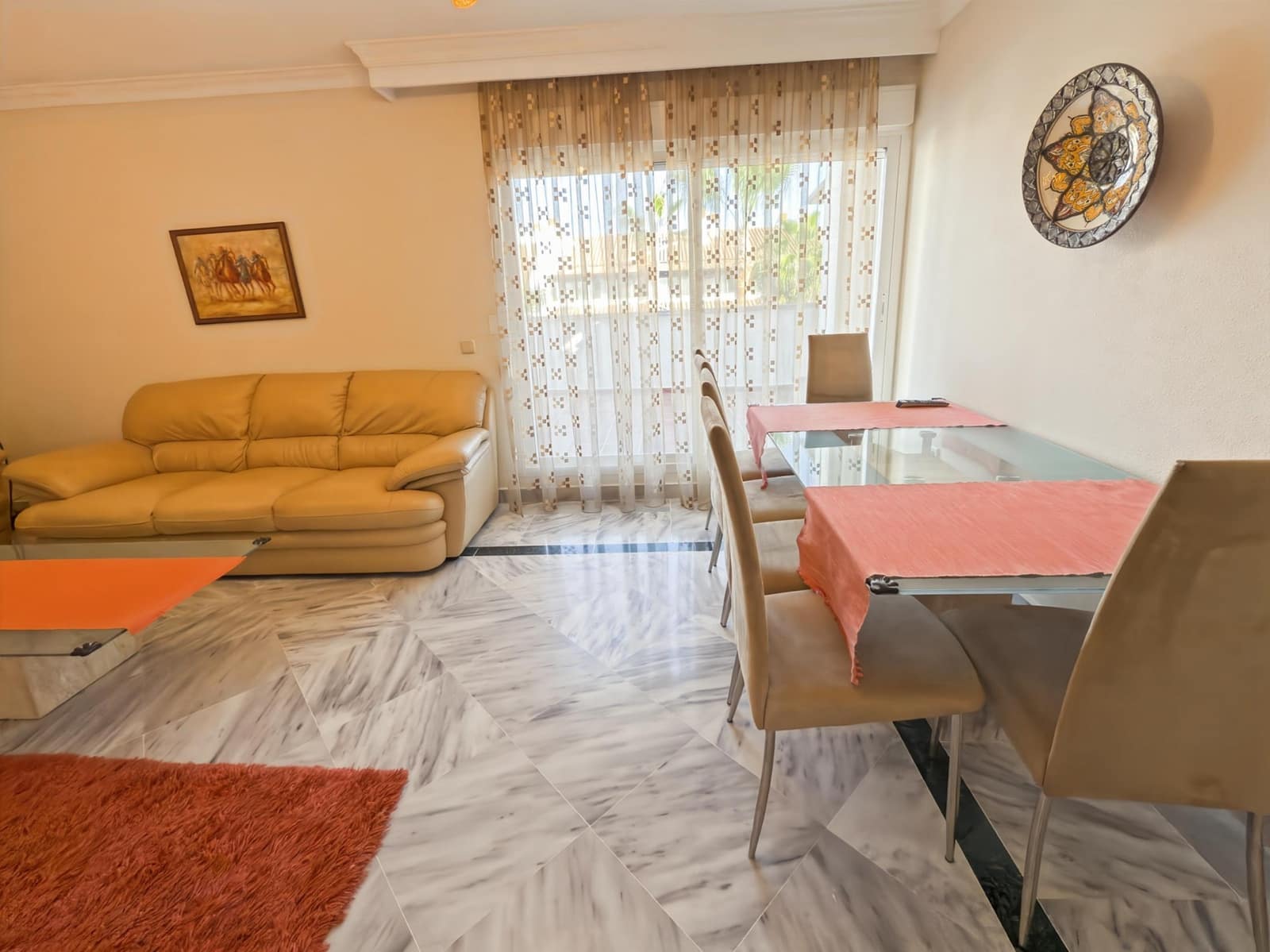 2 sypialnia Penthouse na sprzedaż w Marbella z basenem garażem - 520 000 € (Ref: 9390434)