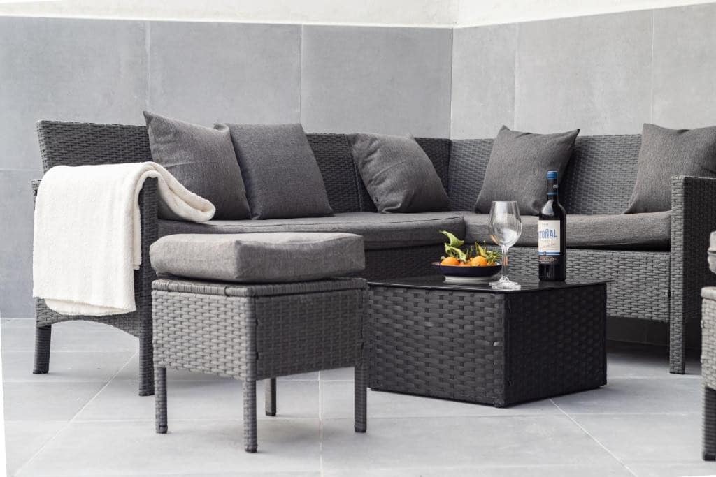 4 makuuhuone Omakotitalo myytävänä paikassa Marbella mukana uima-altaan 
autotalli - 699 000 € (Ref: 9400826)