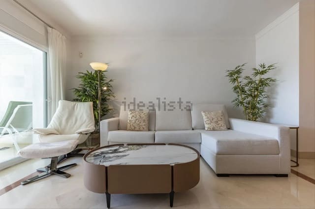 2 bedroom Apartment for sale in Marbella with pool garage - € 895,000 (Ref: 9403187)