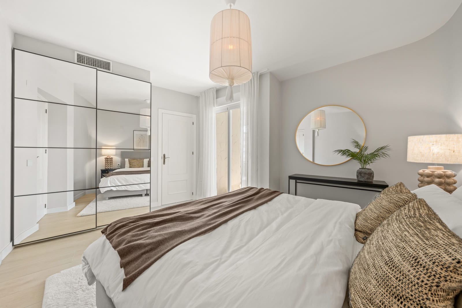 3 bedroom Apartment for sale in Marbella with pool garage - € 680,000 (Ref: 9410785)