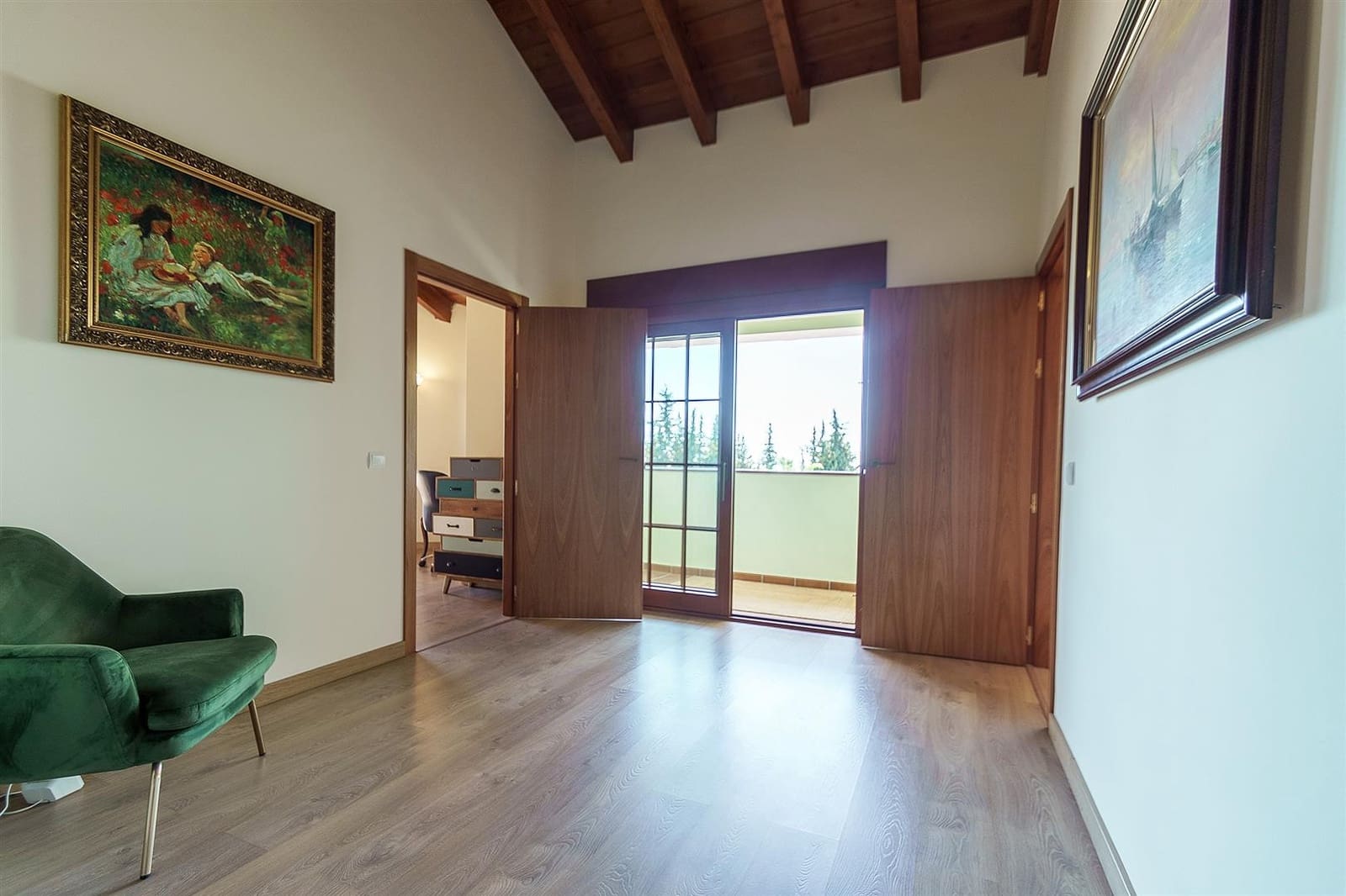 6 bedroom Villa for sale in Marbella with pool garage - € 2,580,000 (Ref: 9430941)