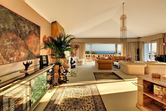 Chalet de 10 habitaciones en Marbella en venta con piscina garaje - 10.000.000 € (Ref: 9450142)