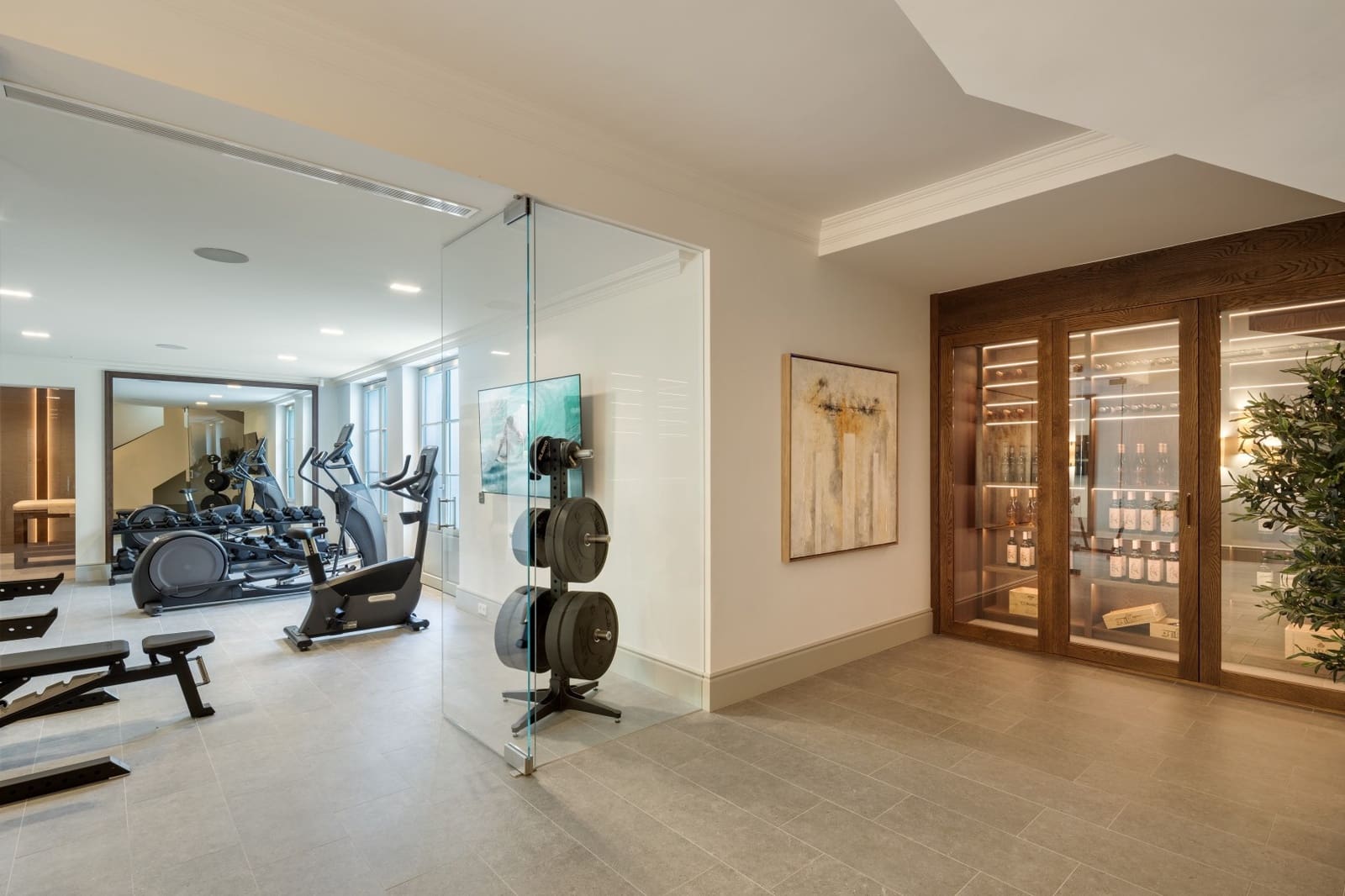 5 bedroom Villa for sale in La Zagaleta with pool garage - € 8,000,000 (Ref: 9456138)