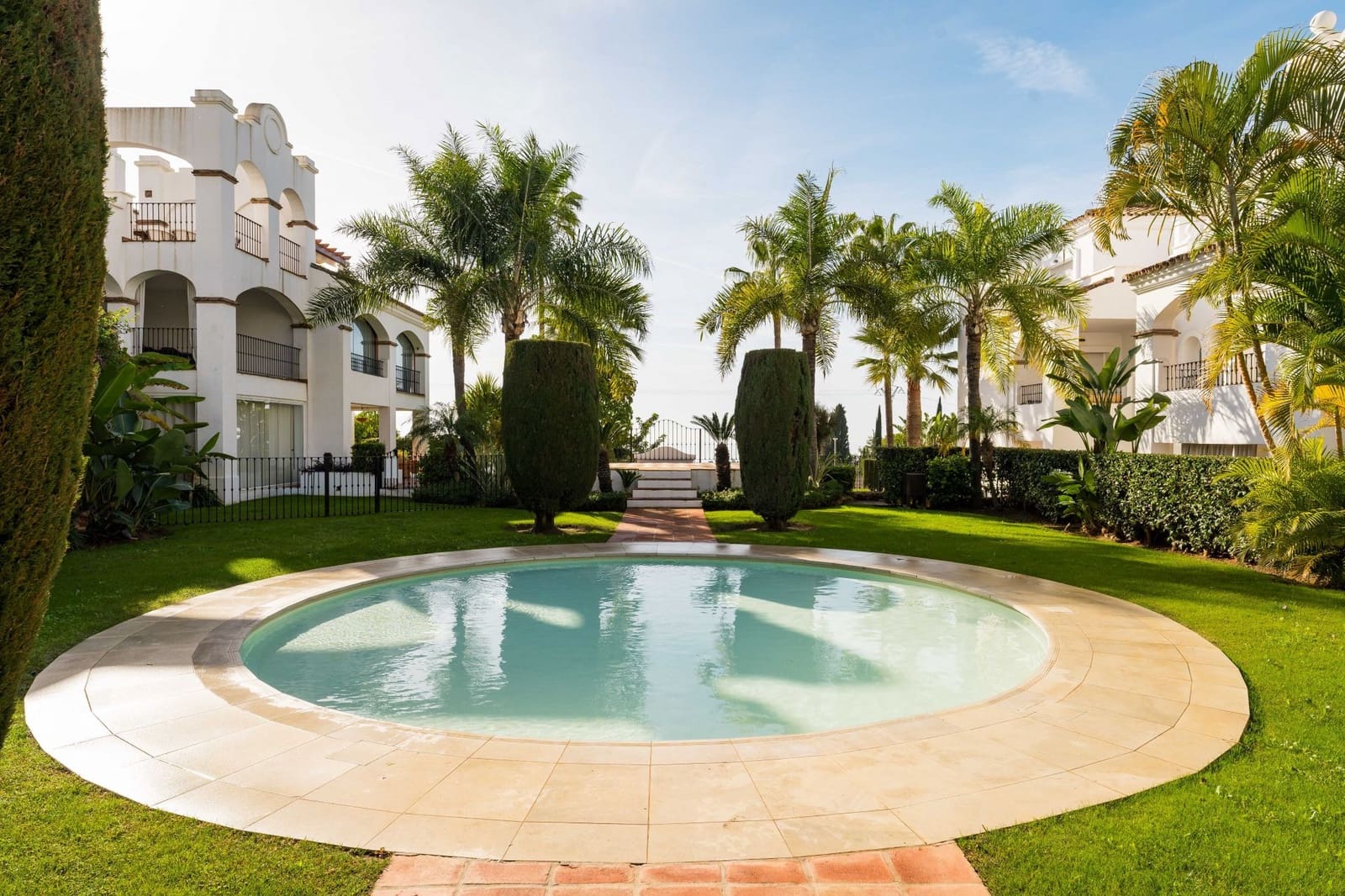 3 soverom Leilighet til salgs i Marbella med svømmebasseng garasje - € 1 195 000 (Ref: 9465439)