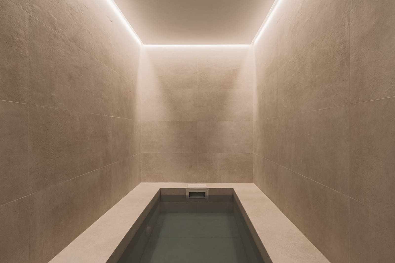 4 sypialnia Willa na sprzedaż w Marbella z basenem garażem - 4 595 000 € (Ref: 9468290)