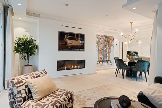 3 slaapkamer Penthouse te koop in San Pedro de Alcantara, Marbella met zwembad garage - € 2.495.000 (Ref: 9468292)