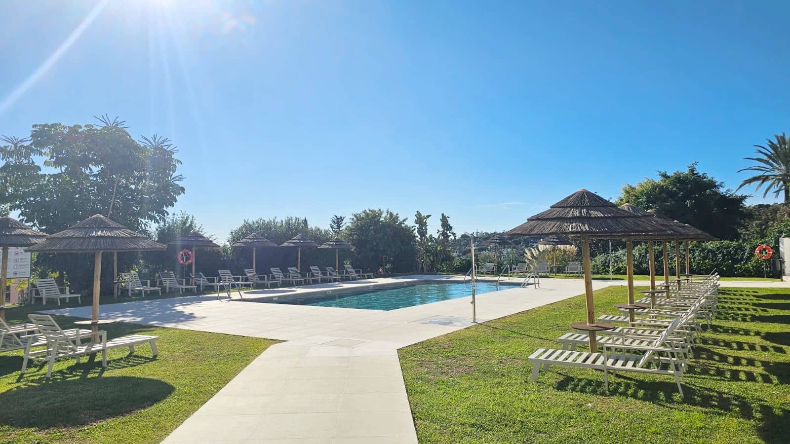 Apartamento de 1 habitación en Marbella en venta con piscina - 392.000 € (Ref: 9472786)