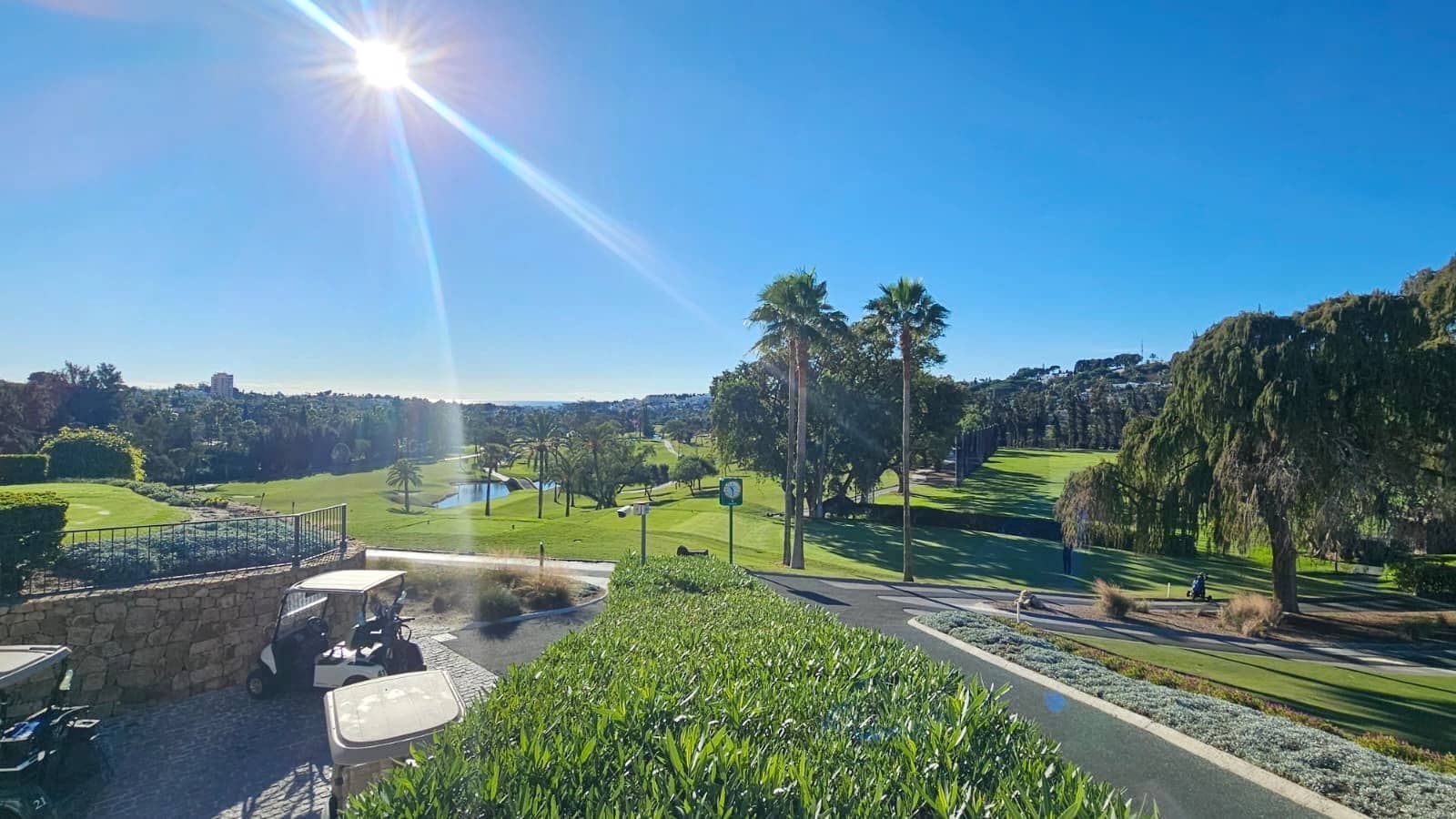 Apartamento de 1 habitación en Marbella en venta con piscina - 392.000 € (Ref: 9472786)