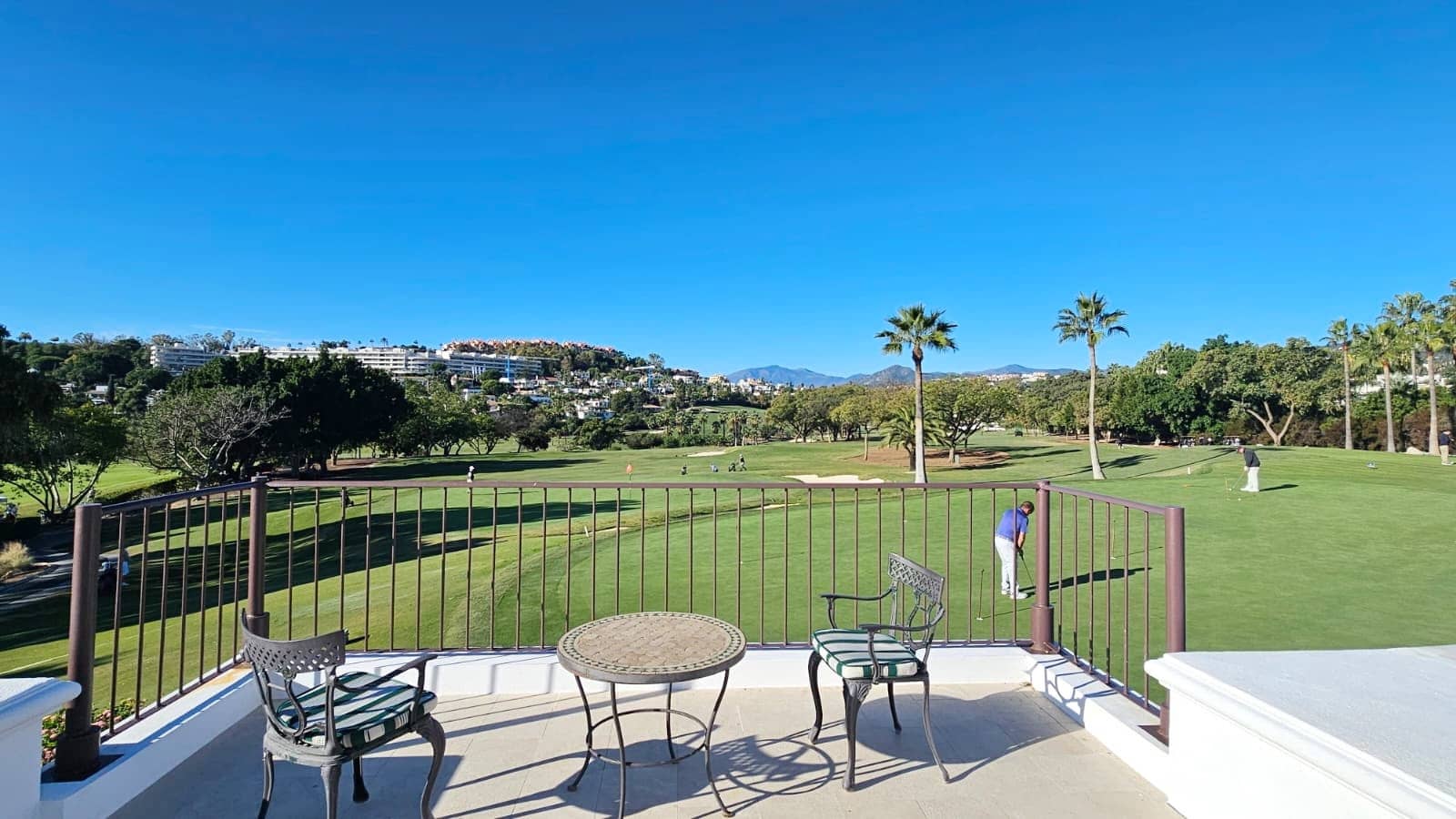 1 chambre Appartement à vendre à Marbella avec piscine - 392 000 € (Ref: 9472786)