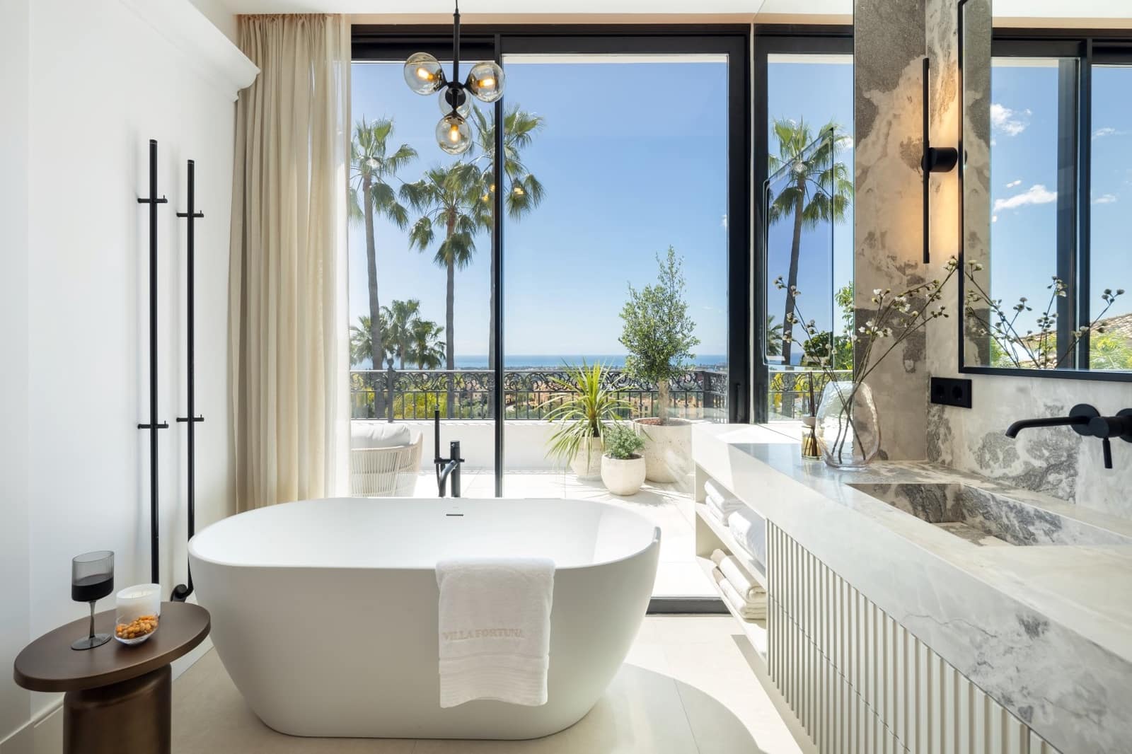 5 bedroom Villa for sale in Los Arqueros with pool garage - € 5,495,000 (Ref: 9497082)