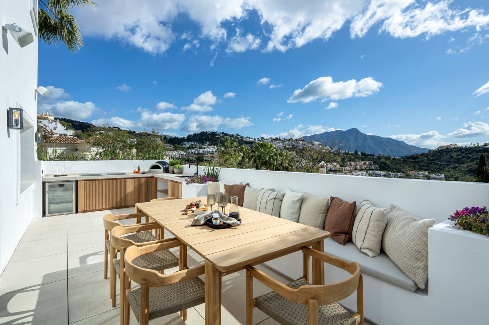 5 camera da letto Villa in vendita in Los Arqueros con piscina garage - 5.495.000 € (Rif: 9497082)
