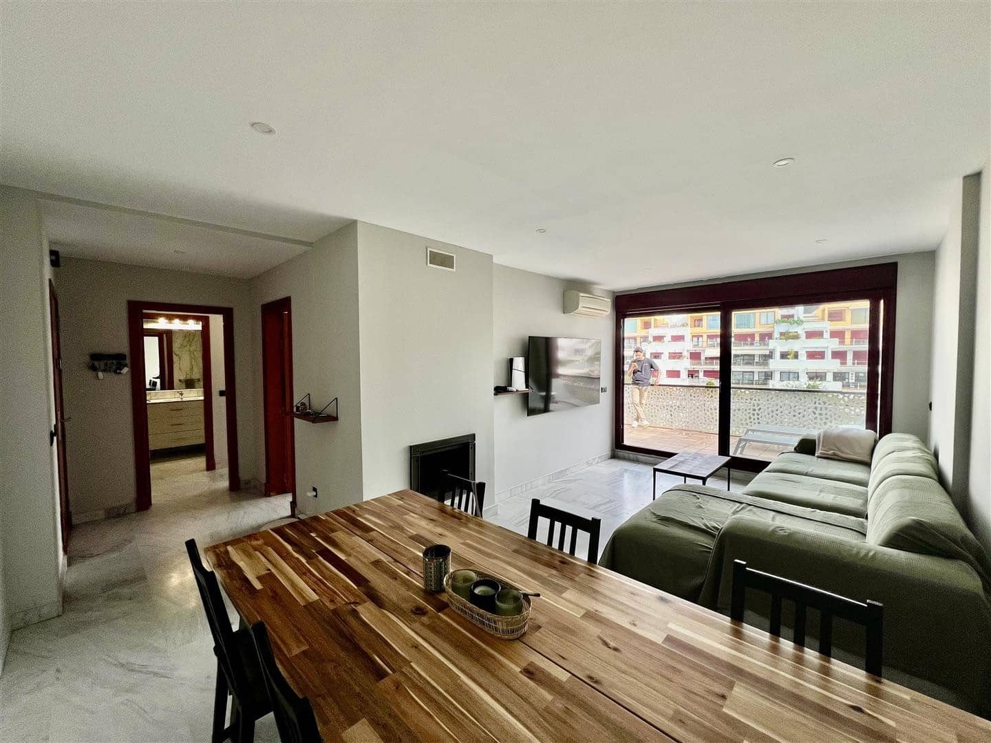 1 chambre Appartement à vendre à Benahavis avec piscine garage - 260 000 € (Ref: 9504164)