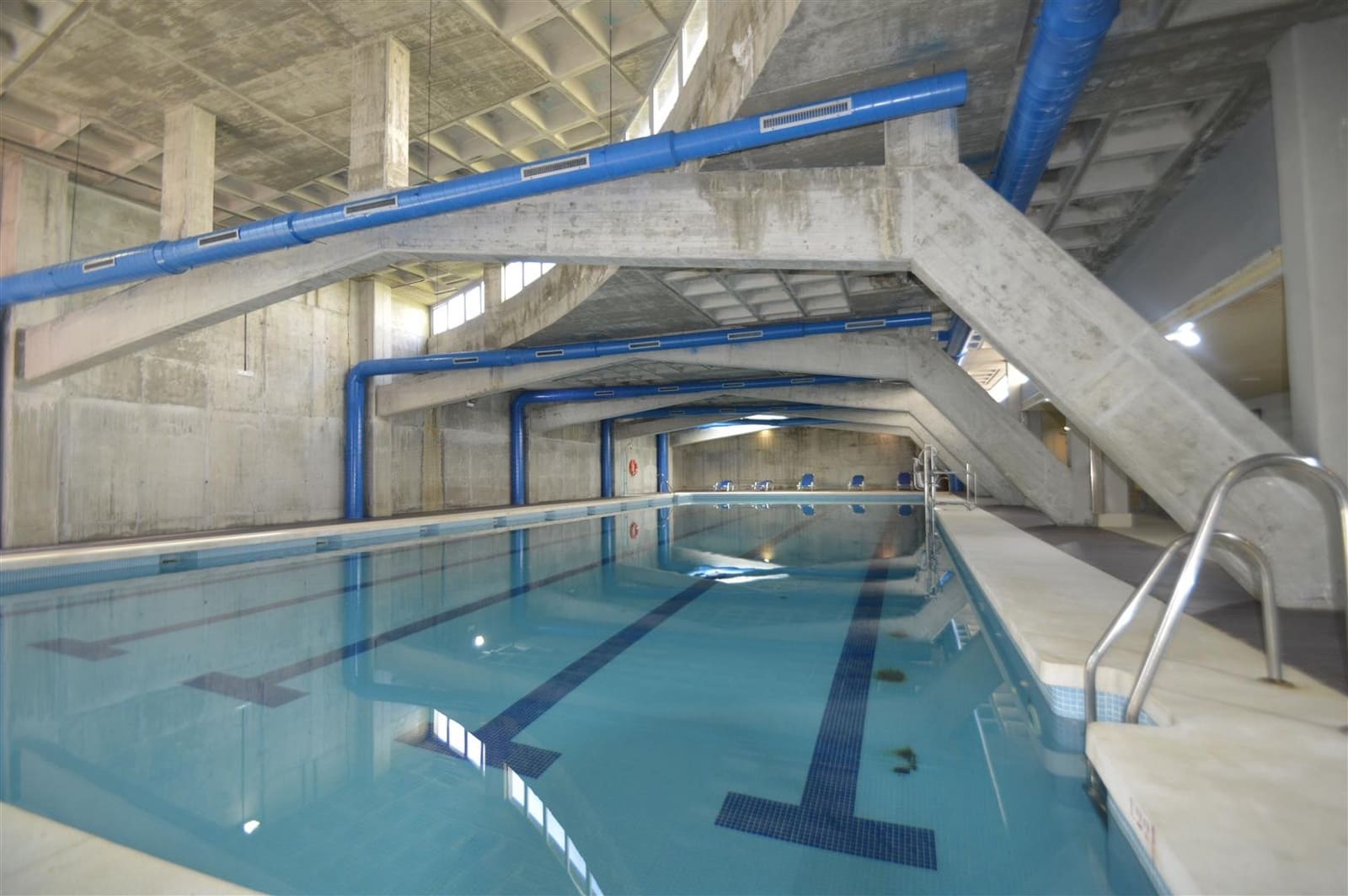 1 chambre Appartement à vendre à Benahavis avec piscine garage - 260 000 € (Ref: 9504164)
