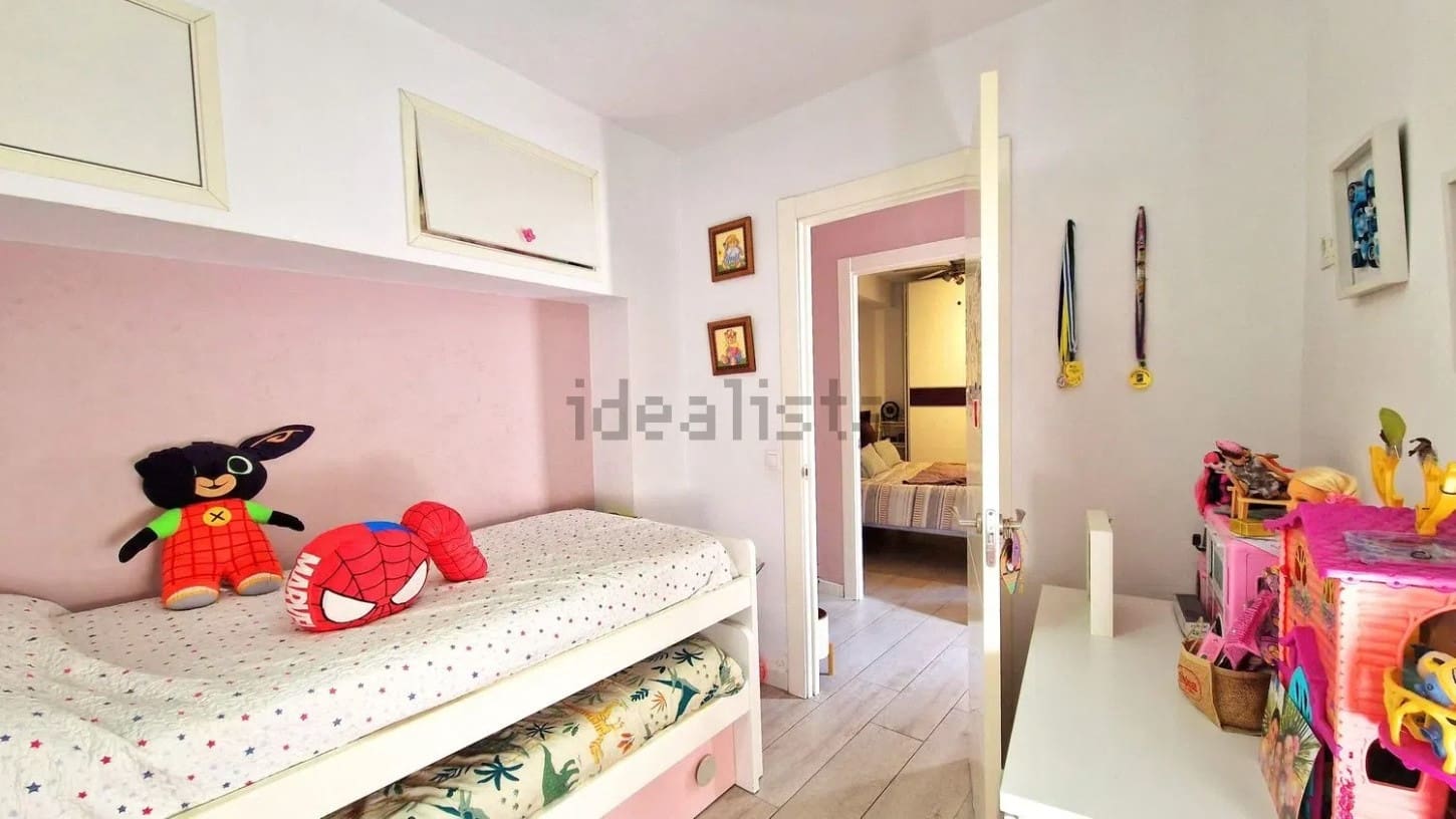 2 soveværelse Lejlighed til salg i Malaga by - € 310.000 (Ref: 9519175)