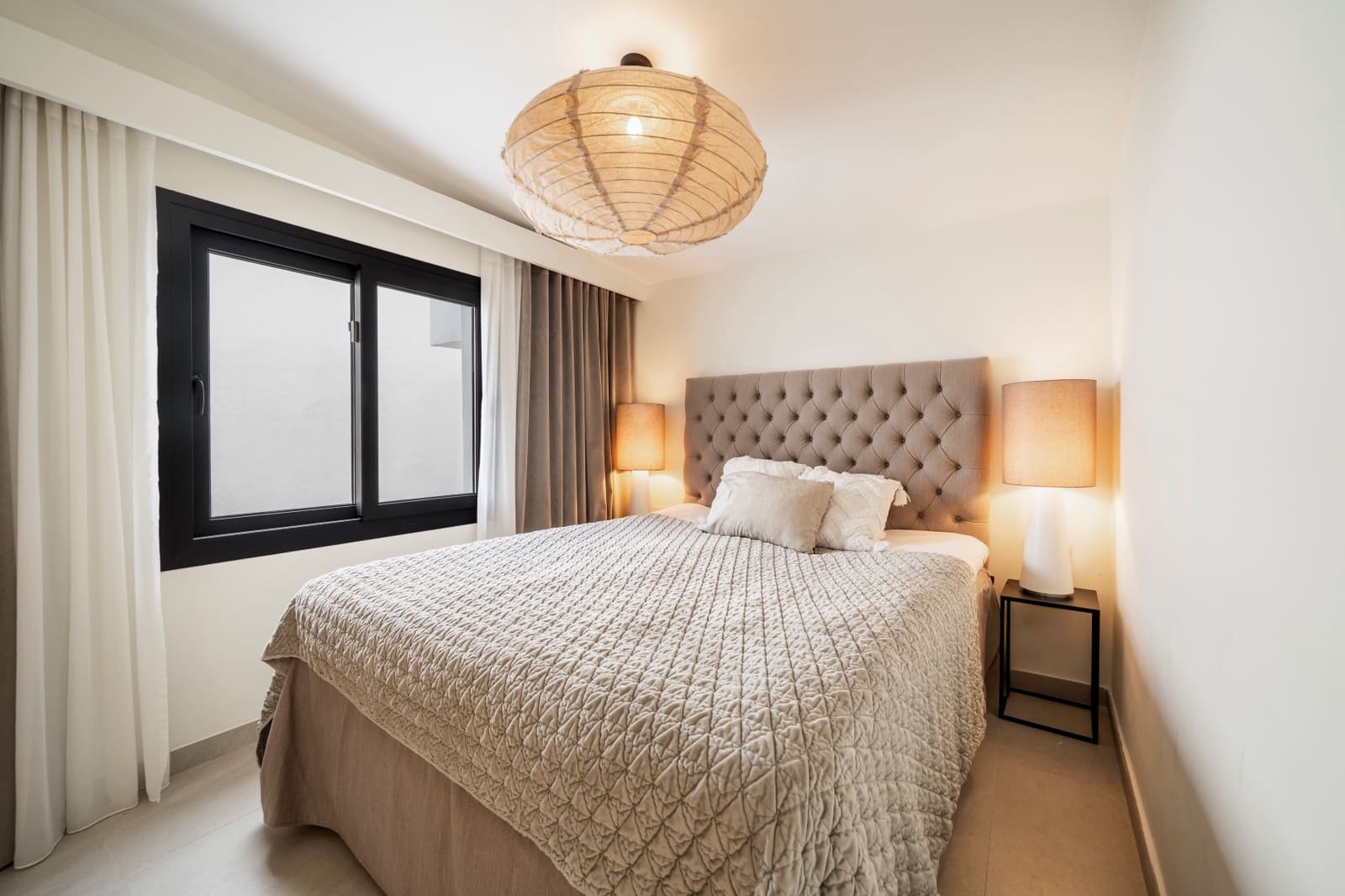 5 bedroom Villa for sale in San Pedro de Alcantara with pool garage - € 2,500,000 (Ref: 9524097)