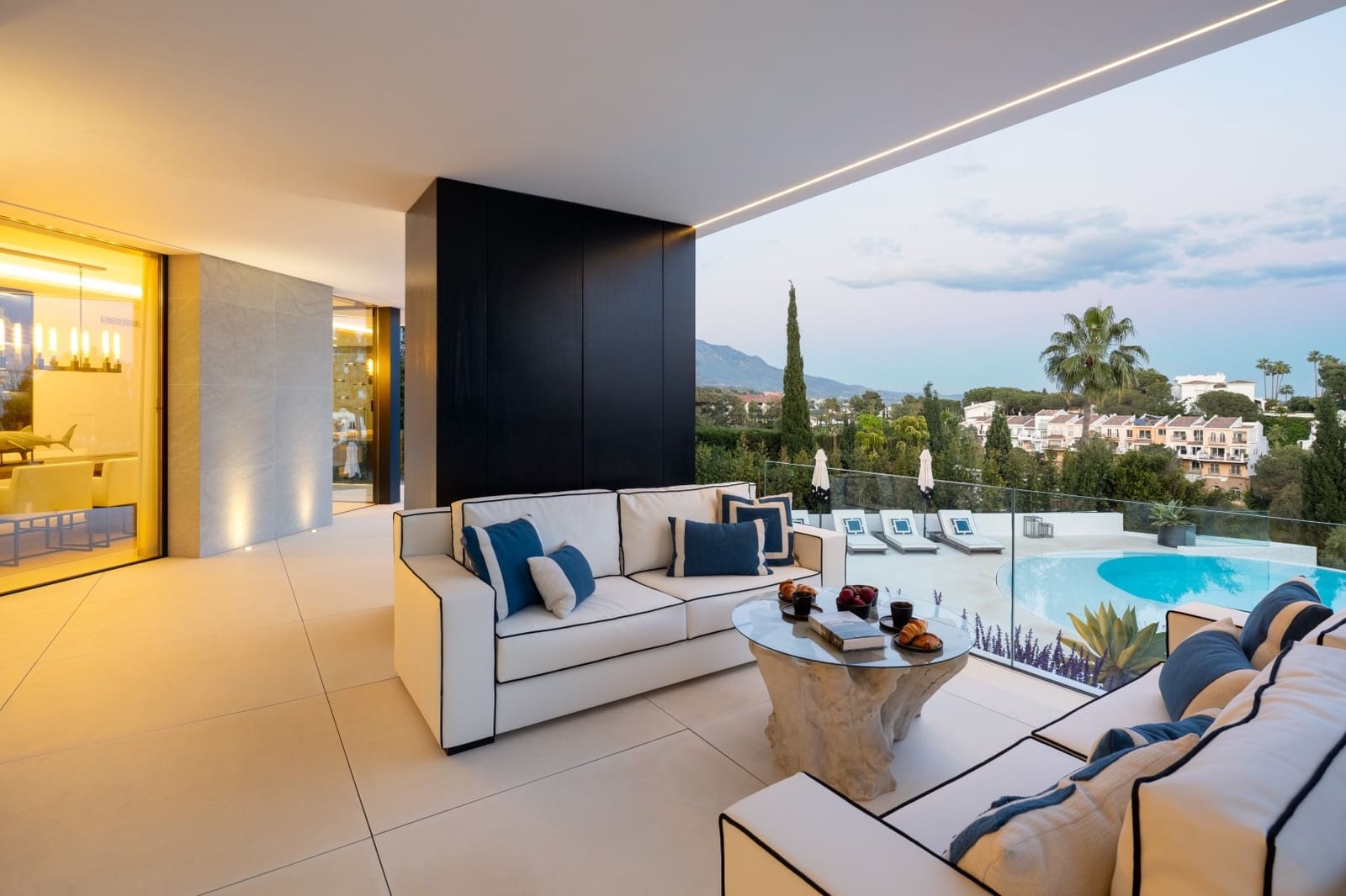 5 sypialnia Willa na sprzedaż w Benahavis z basenem garażem - 5 195 000 € (Ref: 9530184)