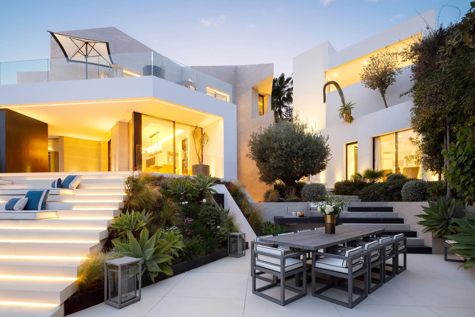 5 sypialnia Willa na sprzedaż w Benahavis z basenem garażem - 5 195 000 € (Ref: 9530184)