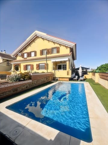 5 chambre Villa/Maison Semi-Mitoyenne à vendre à Alhaurín de la Torre avec piscine garage - 590 000 € (Ref: 9540941)