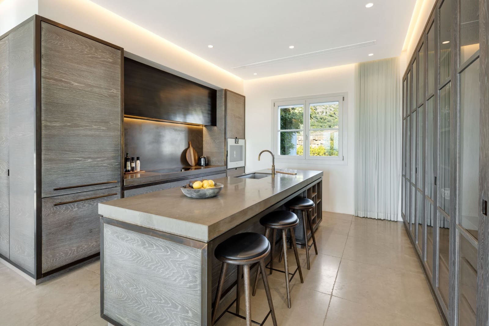 7 slaapkamer Villa te koop in Benahavis met zwembad garage - € 10.700.000 (Ref: 9557777)