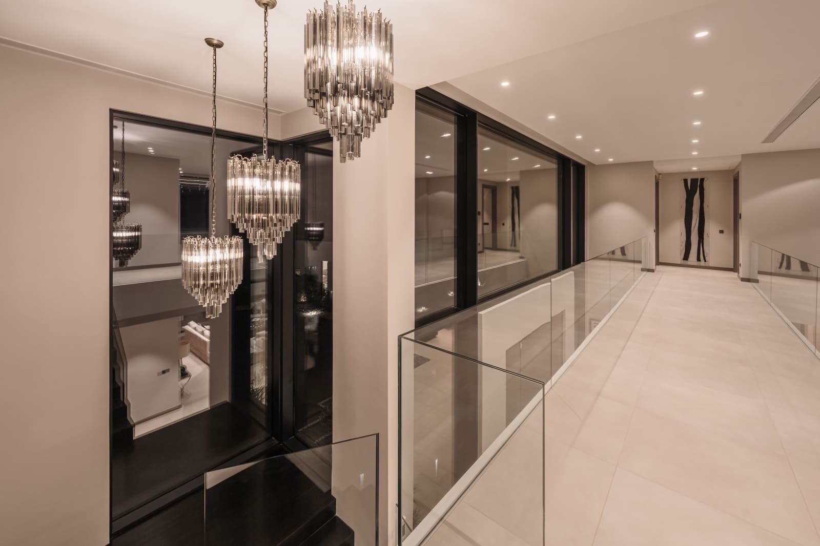 5 sypialnia Willa na sprzedaż w El Madronal z basenem garażem - 6 495 000 € (Ref: 9561566)