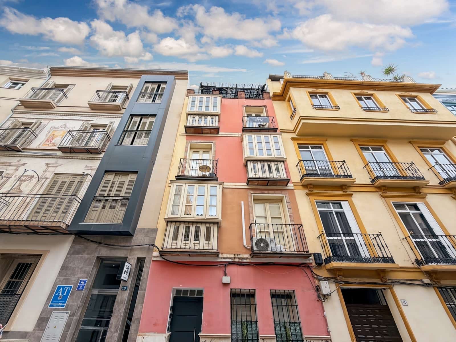 Studio til salgs i Malaga by - € 228 000 (Ref: 9574414)