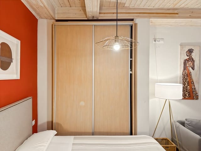Studio till salu i Málaga stad - 228 000 € (Ref: 9574414)