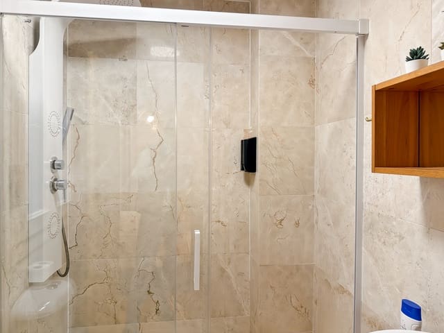 Studio till salu i Málaga stad - 228 000 € (Ref: 9574414)