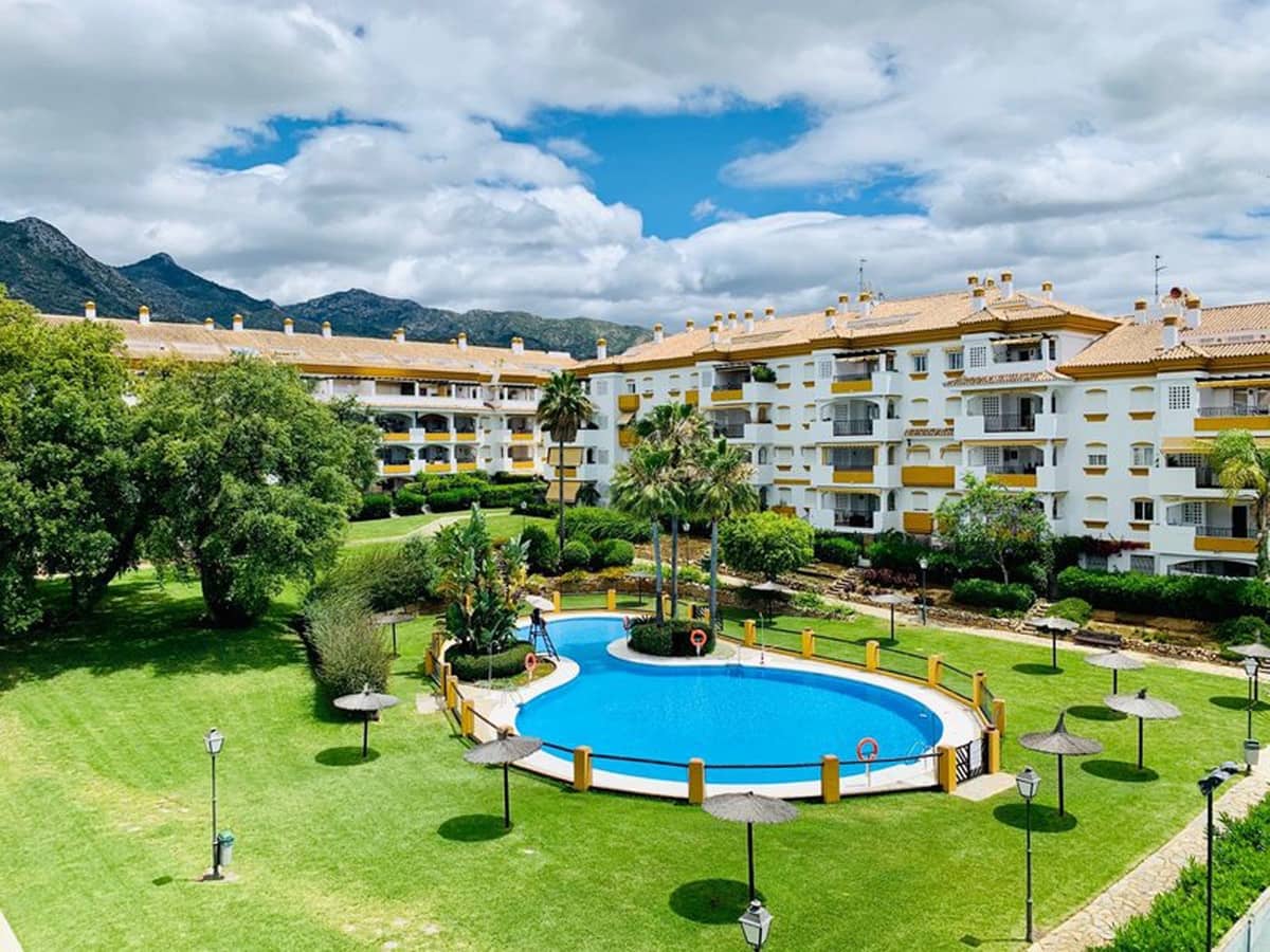 3 quarto Apartamento para venda em Marbella com piscina - 450 000 € (Ref: 9590970)