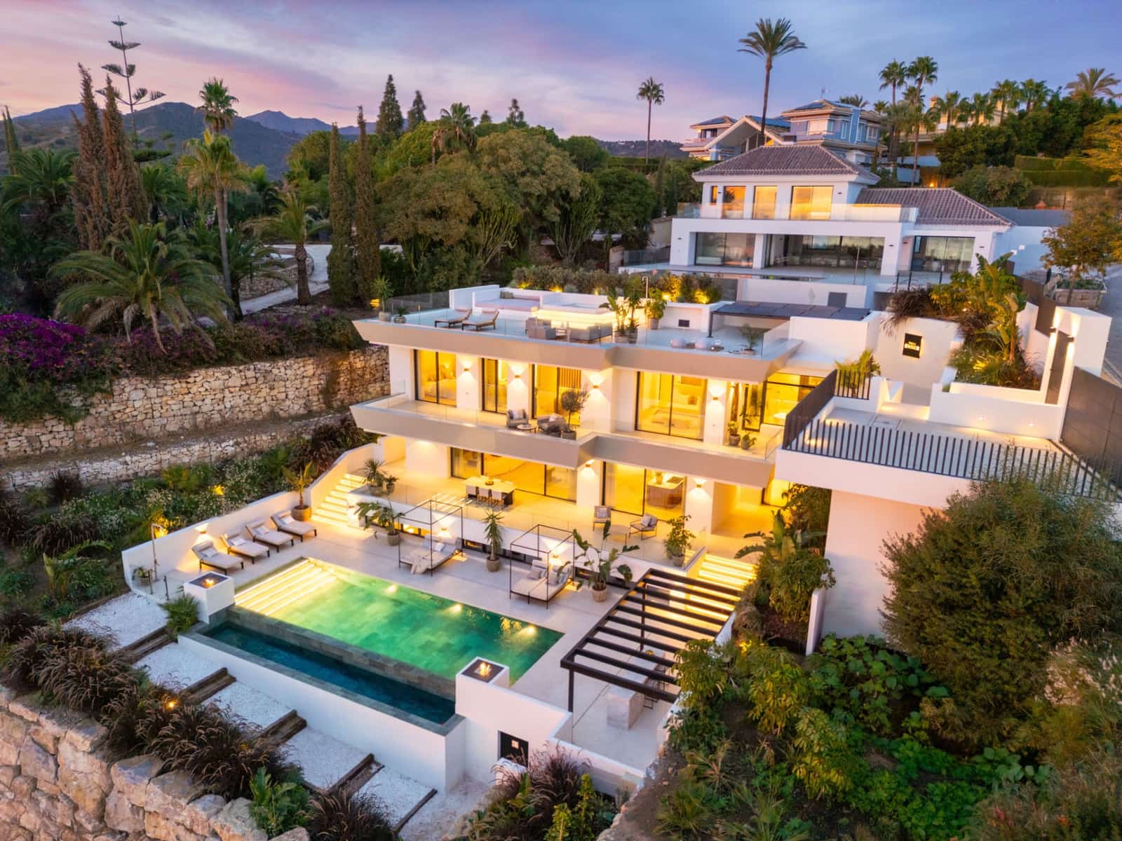 5 slaapkamer Villa te koop in Marbella met zwembad garage - € 4.750.000 (Ref: 9590971)