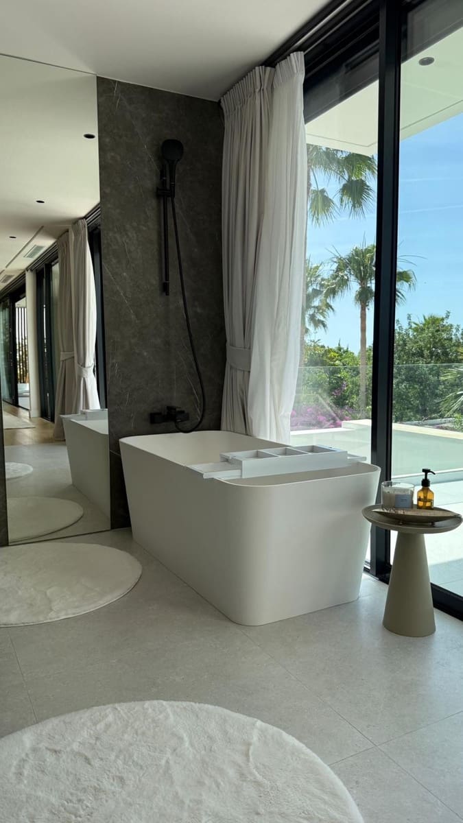 5 quarto Moradia para venda em Marbella com piscina garagem - 4 500 000 € (Ref: 9607933)