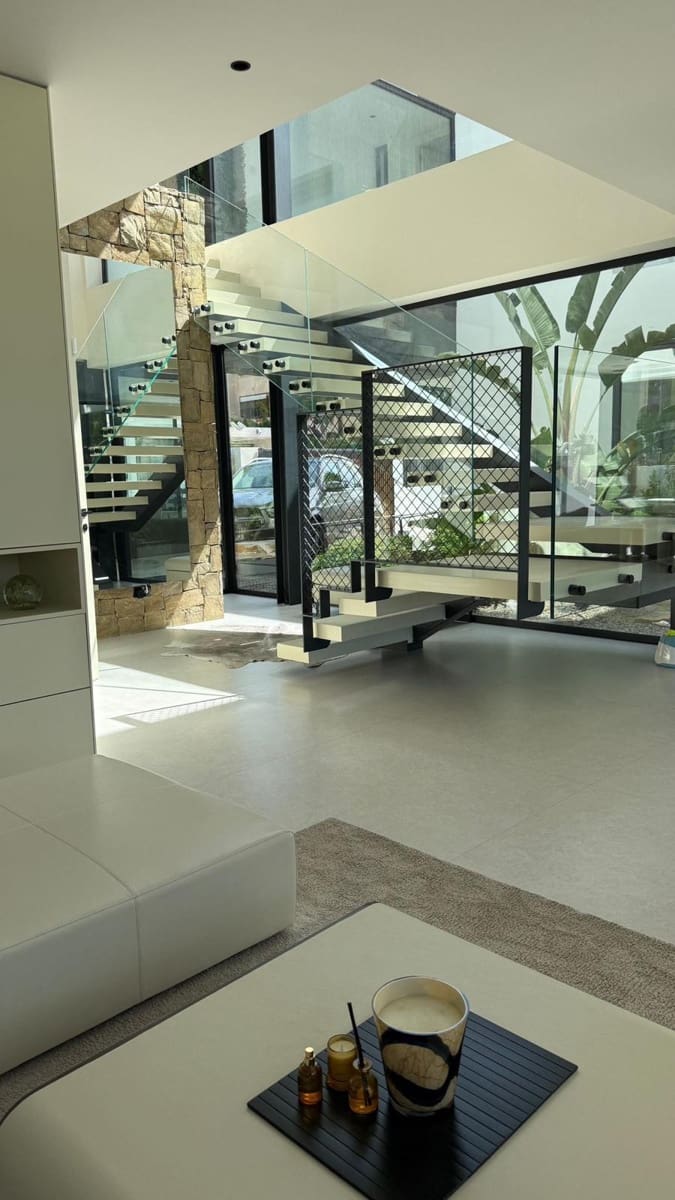 5 quarto Moradia para venda em Marbella com piscina garagem - 4 500 000 € (Ref: 9607933)