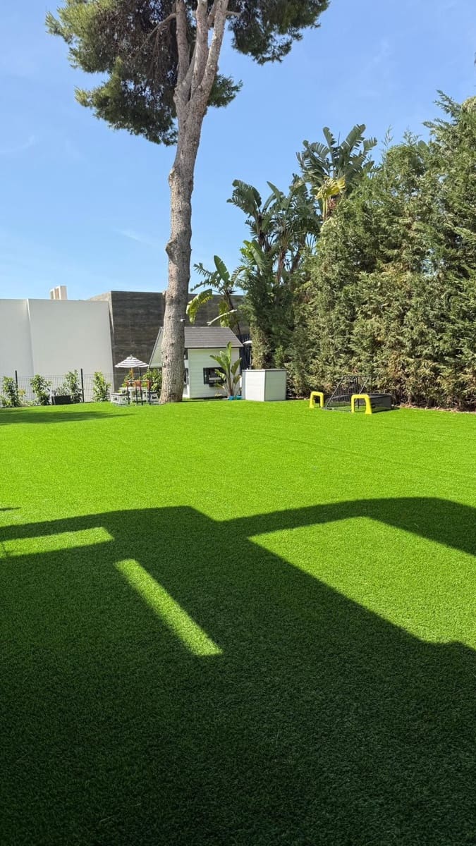 5 quarto Moradia para venda em Marbella com piscina garagem - 4 500 000 € (Ref: 9607933)