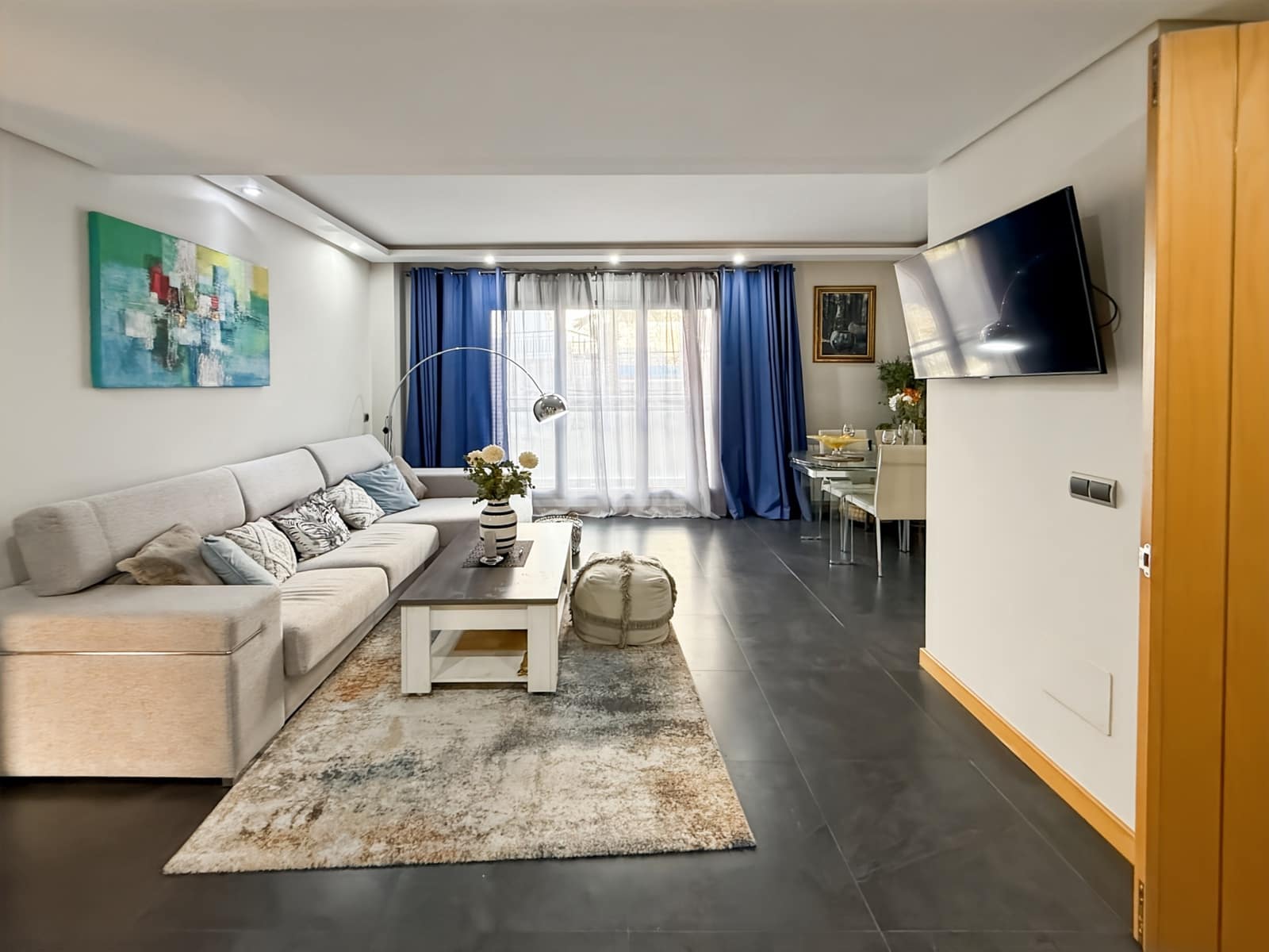 2 soveværelse Lejlighed til salg i Torrequebrada med swimmingpool garage - € 450.000 (Ref: 9621741)