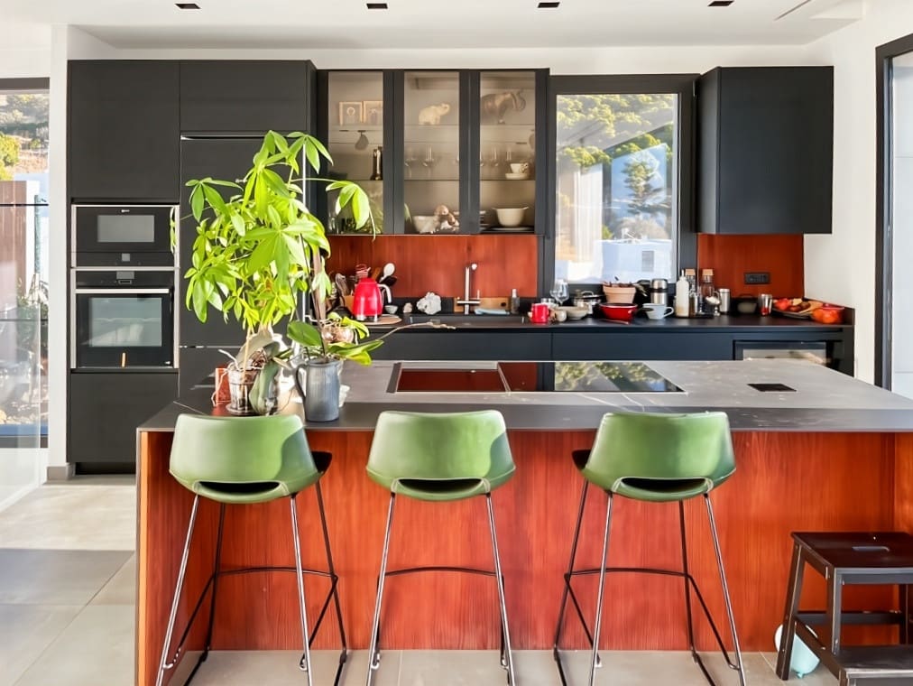 5 bedroom Villa for sale in Mijas with garage - € 1,600,000 (Ref: 9647937)