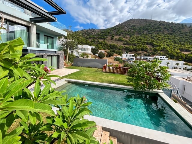 5 soverom Villa til salgs i Mijas pueblo, Mijas med garasje - € 1 600 000 (Ref: 9647937)