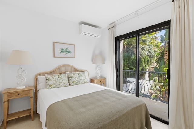 6 sovrum Villa till salu i Marbella med pool garage - 2 680 000 € (Ref: 9666186)