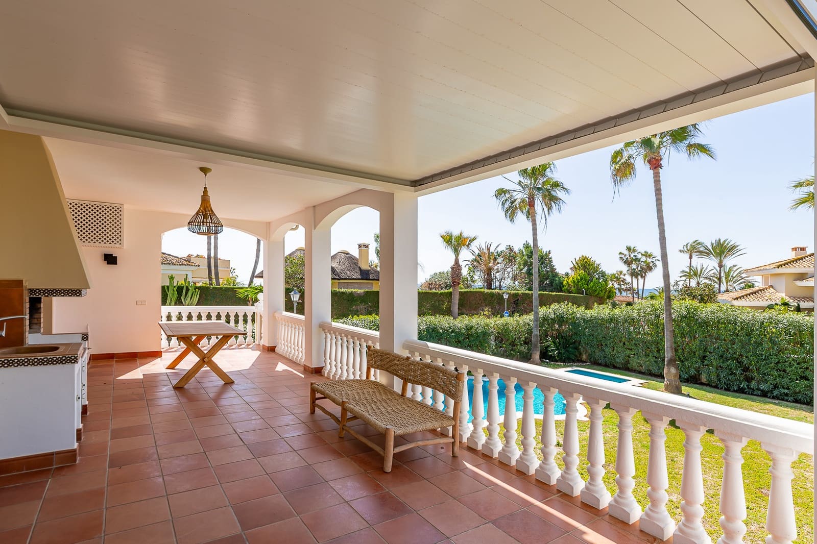 6 sovrum Villa till salu i Marbella med pool garage - 2 680 000 € (Ref: 9666186)