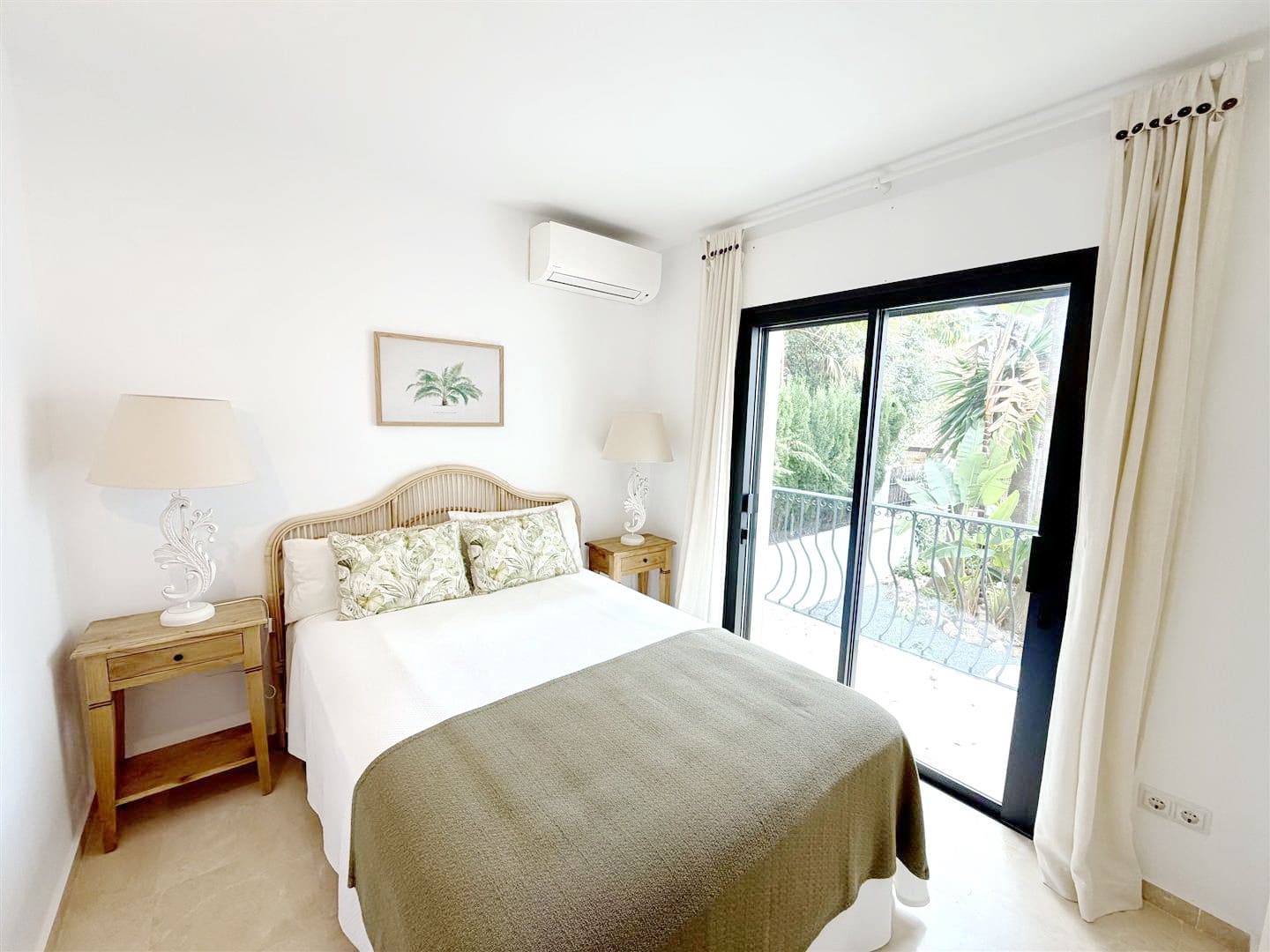 6 quarto Moradia para venda em Marbella com piscina garagem - 2 680 000 € (Ref: 9666186)