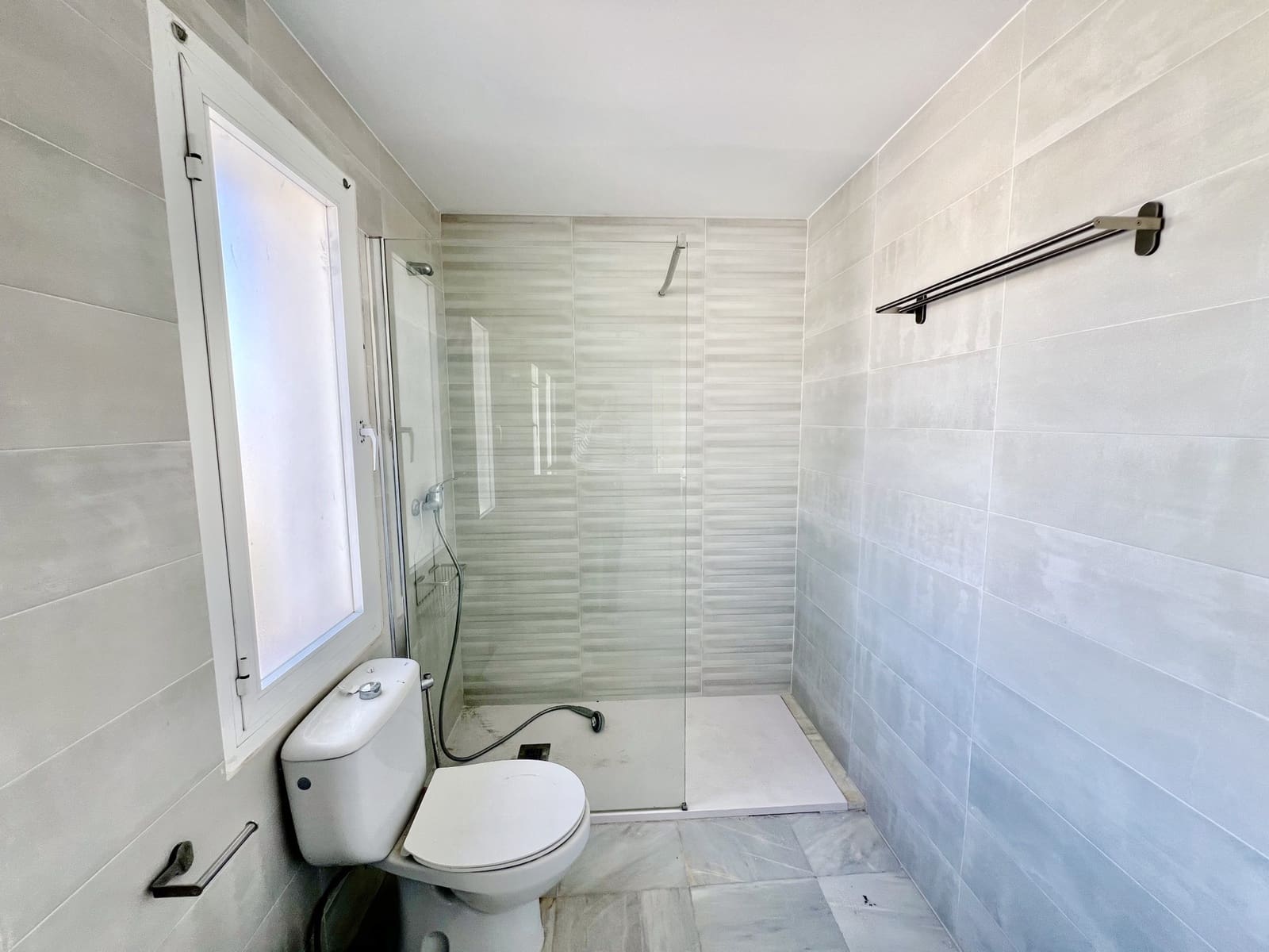 3 bedroom Villa for sale in Puerto Banus with pool garage - € 1,470,000 (Ref: 9677055)